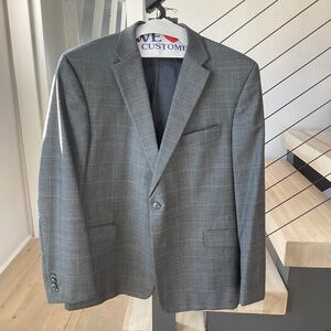 Gray Tommy Hilfiger Suit
